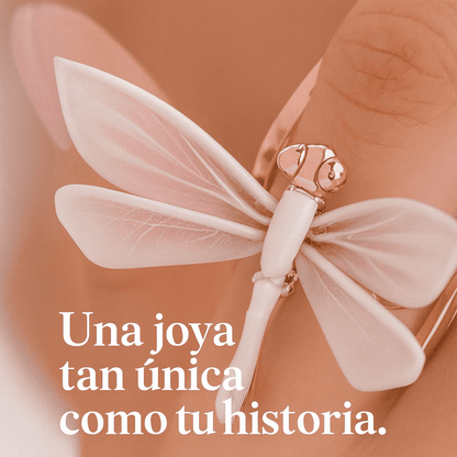 Anillo Mariposa con Alas Móviles